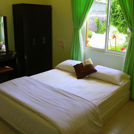 Ras Beach Inn Rasdhoo Eksteriør bilde