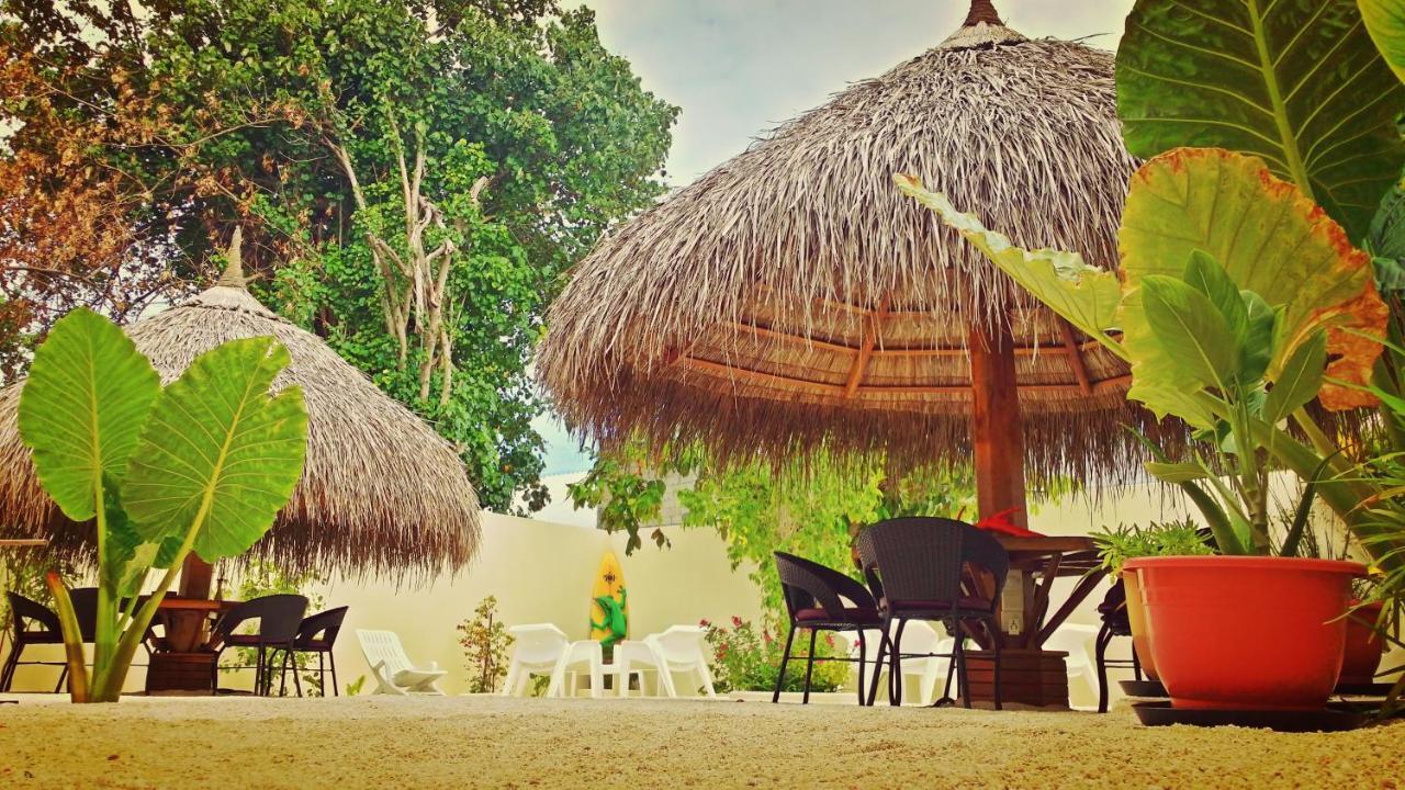 Ras Beach Inn Rasdhoo Eksteriør bilde